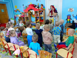 День сказок День сказок.